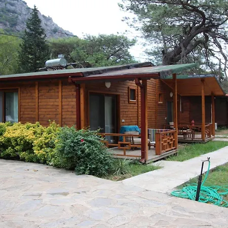 Heaven Garden Boutique Bungalows