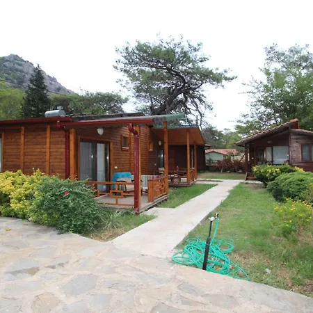 Heaven Garden Boutique Bungalows 3*